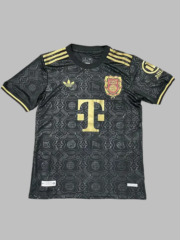 Bayern — 125e anniversaire 2025/26